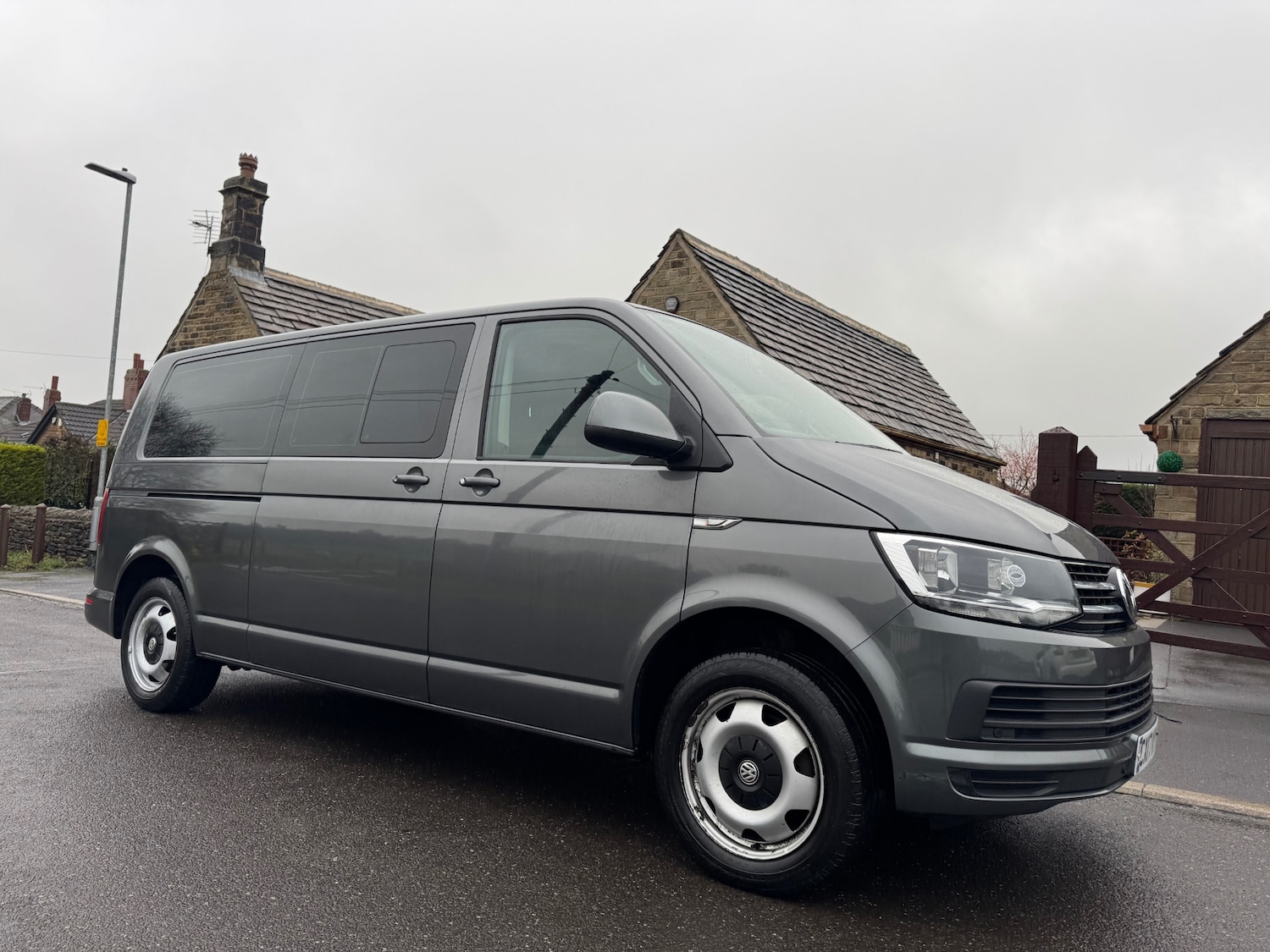 Used Volkswagen Transporter Shuttle 2017 for sale - 77483199: Photo 10