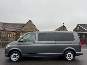 Used Volkswagen Transporter Shuttle 2017 for sale - 77483199: Photo