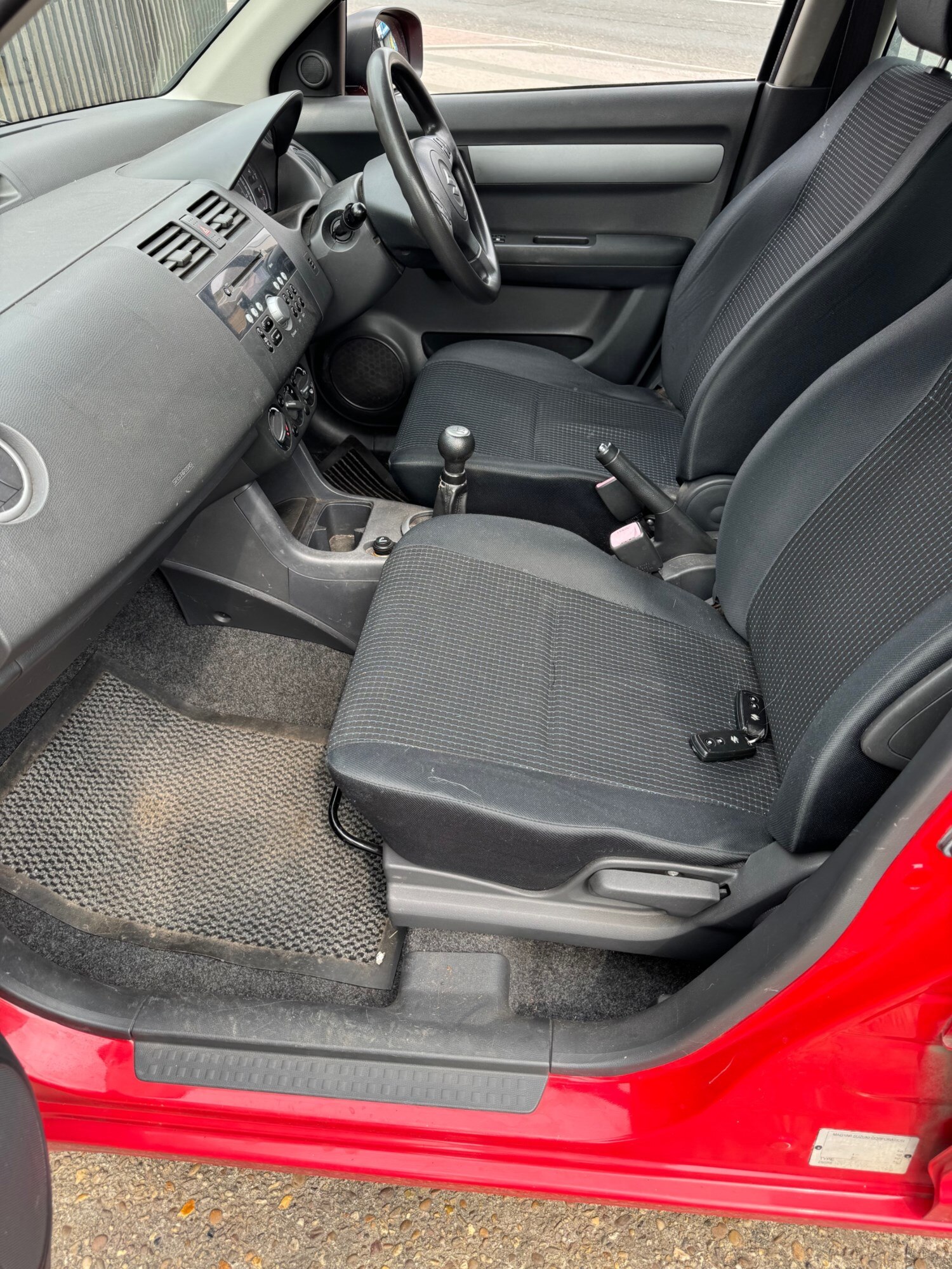 Suzuki Swift 2006 (06) - SUZUKI SWIFT 1.5 GLX 5dr - Image 9