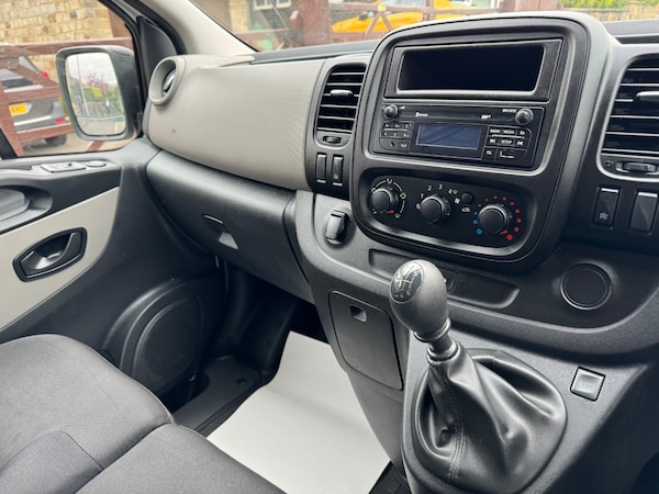 Used Renault Trafic 2017 for sale - 70646205: Photo 12