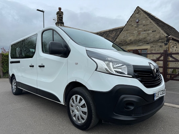 Used Renault Trafic 2017 for sale - 70646205: Photo 1