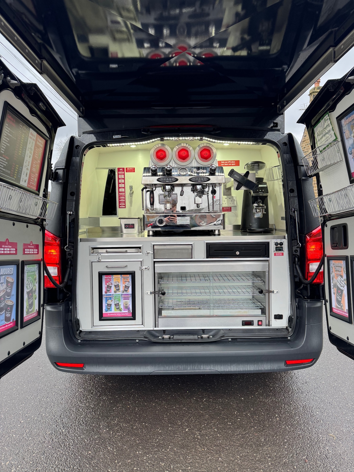 Used Mercedes-Benz Vito 2025 for sale - 77548150: Photo 2