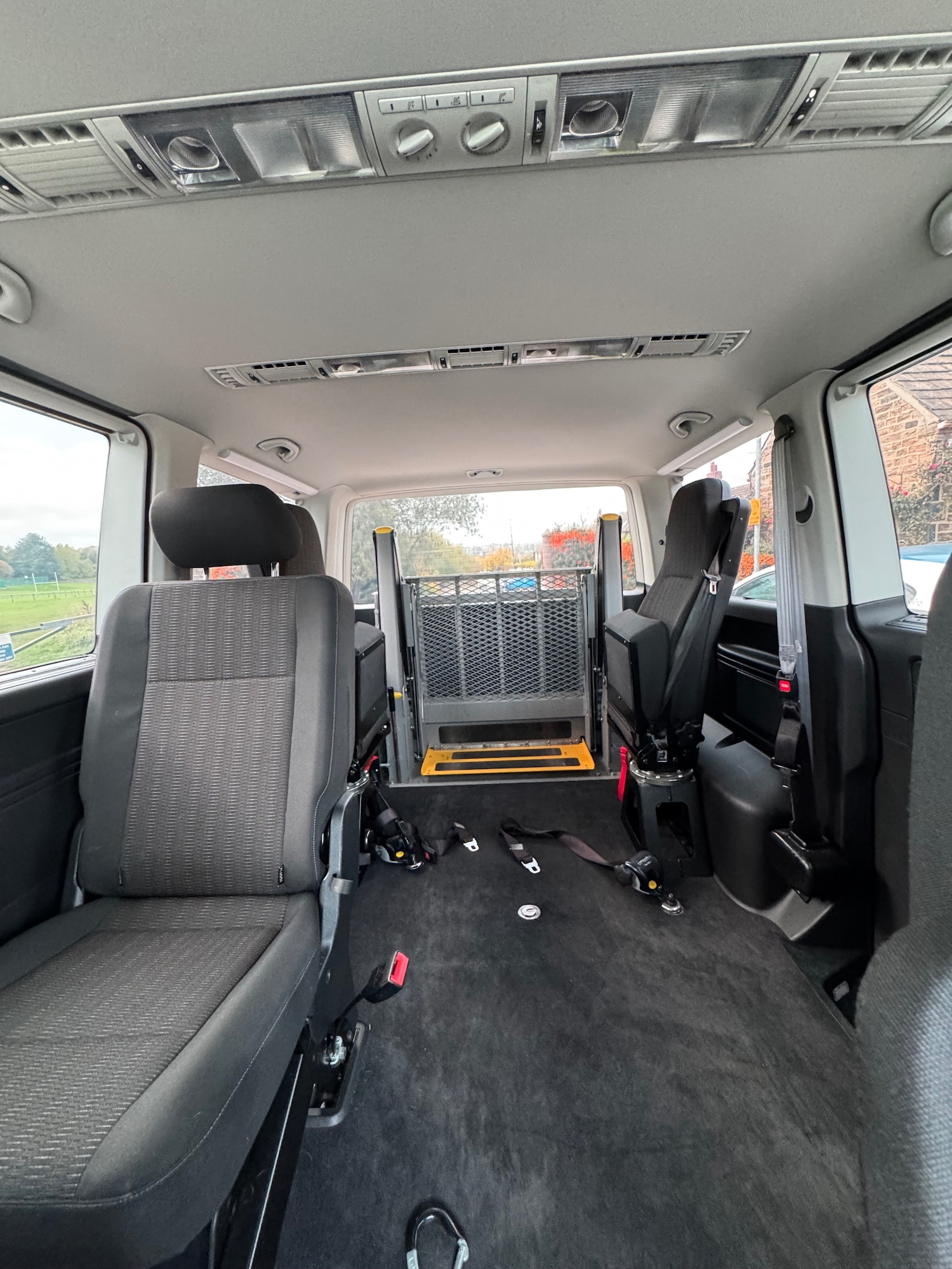 Used Volkswagen Transporter Shuttle 2017 for sale - 76206722: Photo 12