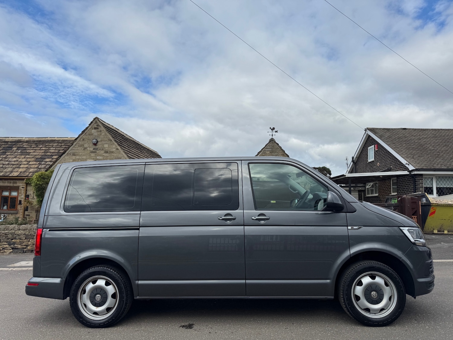Used Volkswagen Transporter Shuttle 2017 for sale - 76206722: Photo 5
