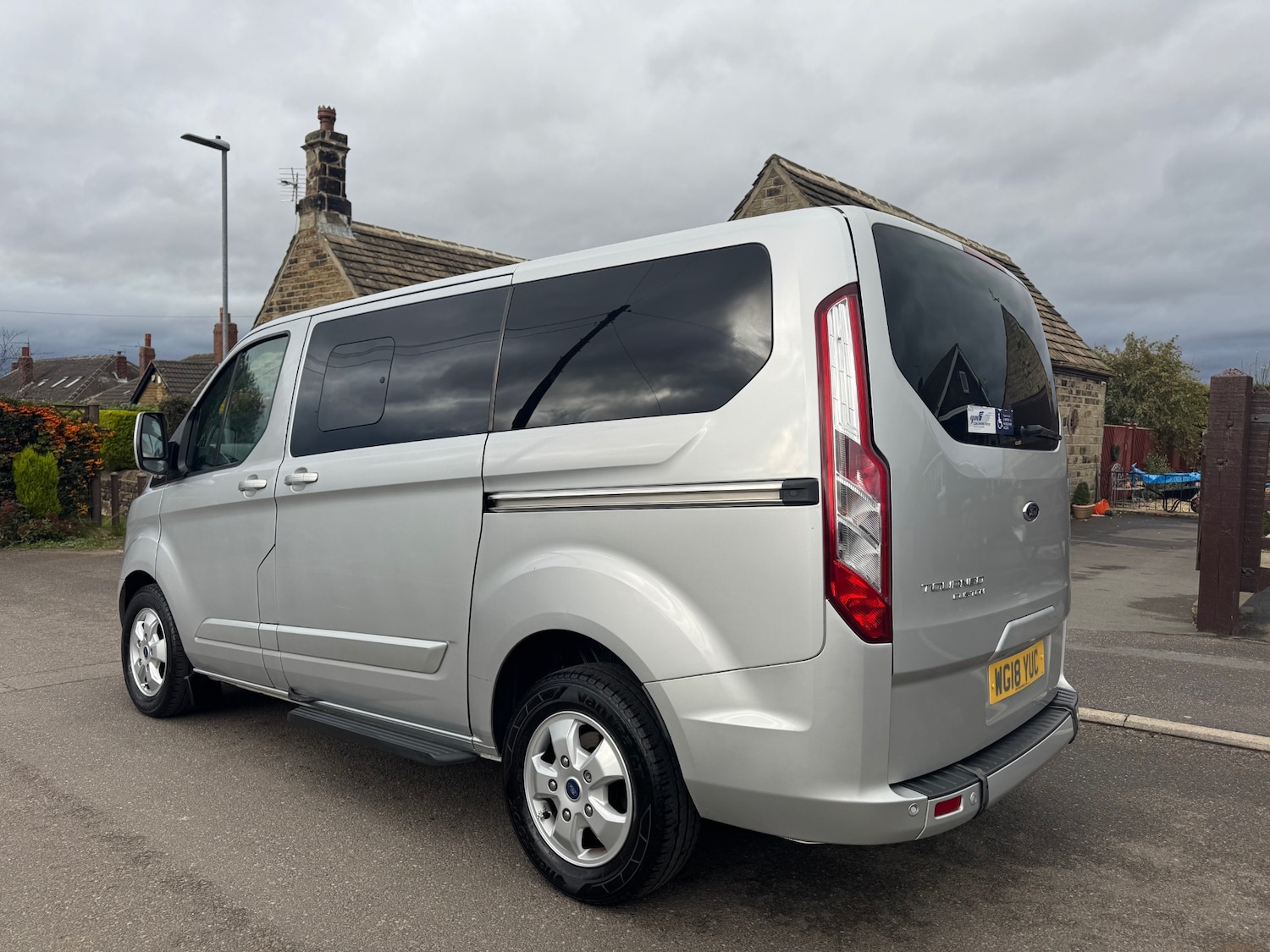 Used Ford Tourneo Custom 2018 for sale - 76468835: Photo 2