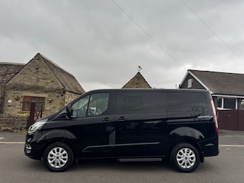 Used Ford Tourneo Custom 2018 for sale - 78182440: Photo