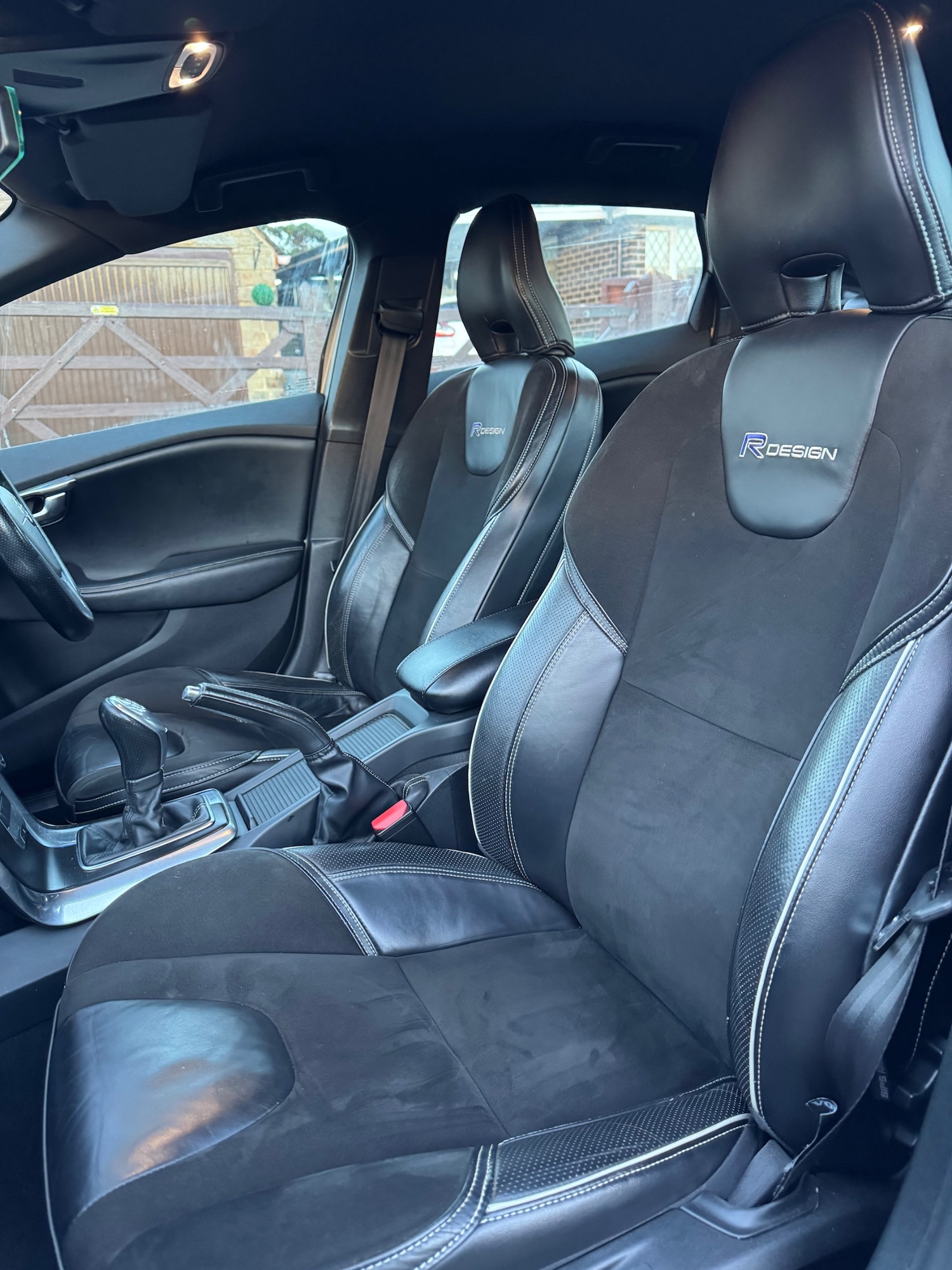 Used Volvo V40 2013 for sale - 76758790: Photo 12