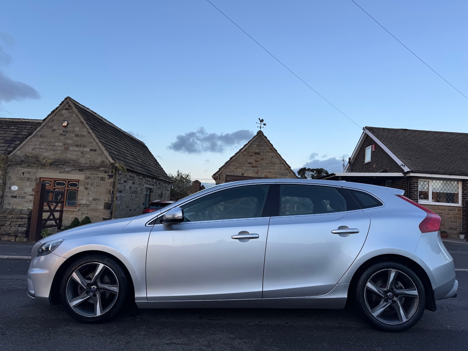 Used Volvo V40 2013 for sale - 76758790: Photo 7