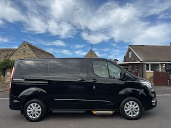 Used Ford Tourneo Custom 2019 for sale - 79739747: Photo
