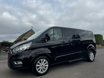 Used Ford Tourneo Custom 2021 for sale - 75422089: Photo