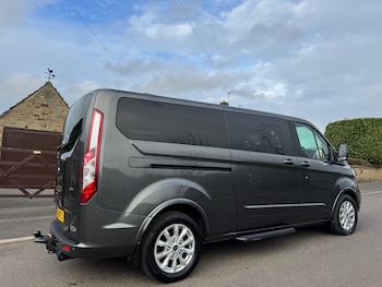 Used Ford Tourneo Custom 2018 for sale - 77903891: Photo