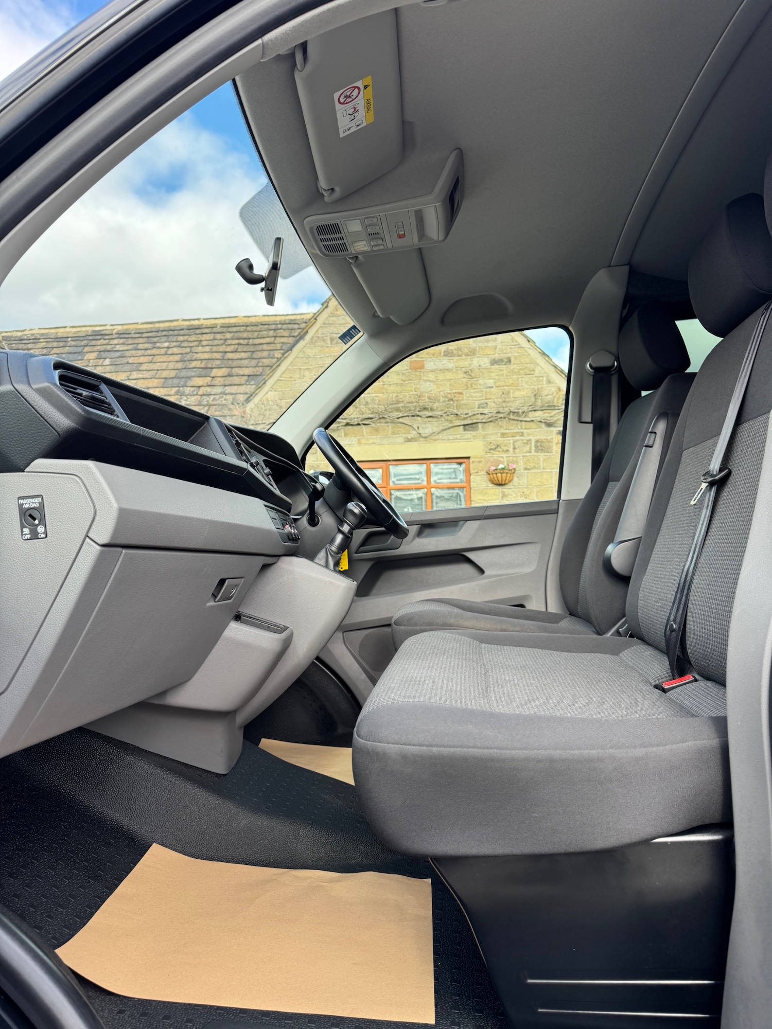 Used Volkswagen Transporter 2020 for sale - 77818536: Photo 10