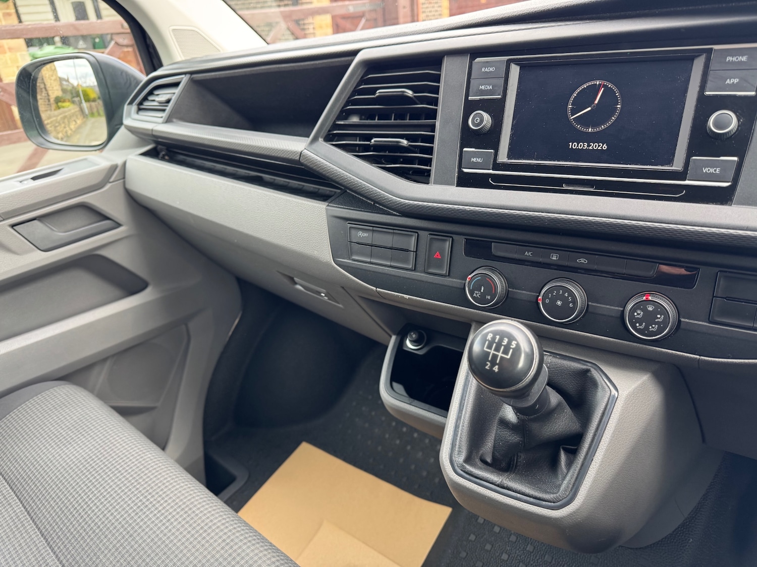 Used Volkswagen Transporter 2020 for sale - 77818536: Photo 14