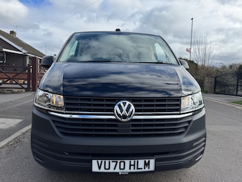 Used Volkswagen Transporter 2020 for sale - 77818536: Photo