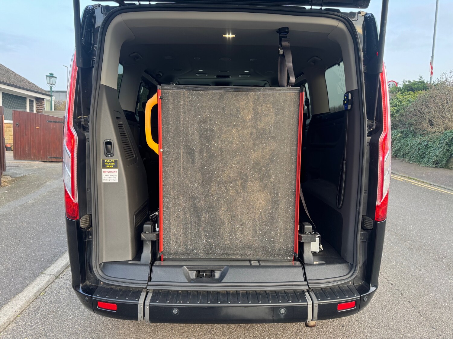 Used Ford Tourneo Custom 2018 for sale - 77763976: Photo 16