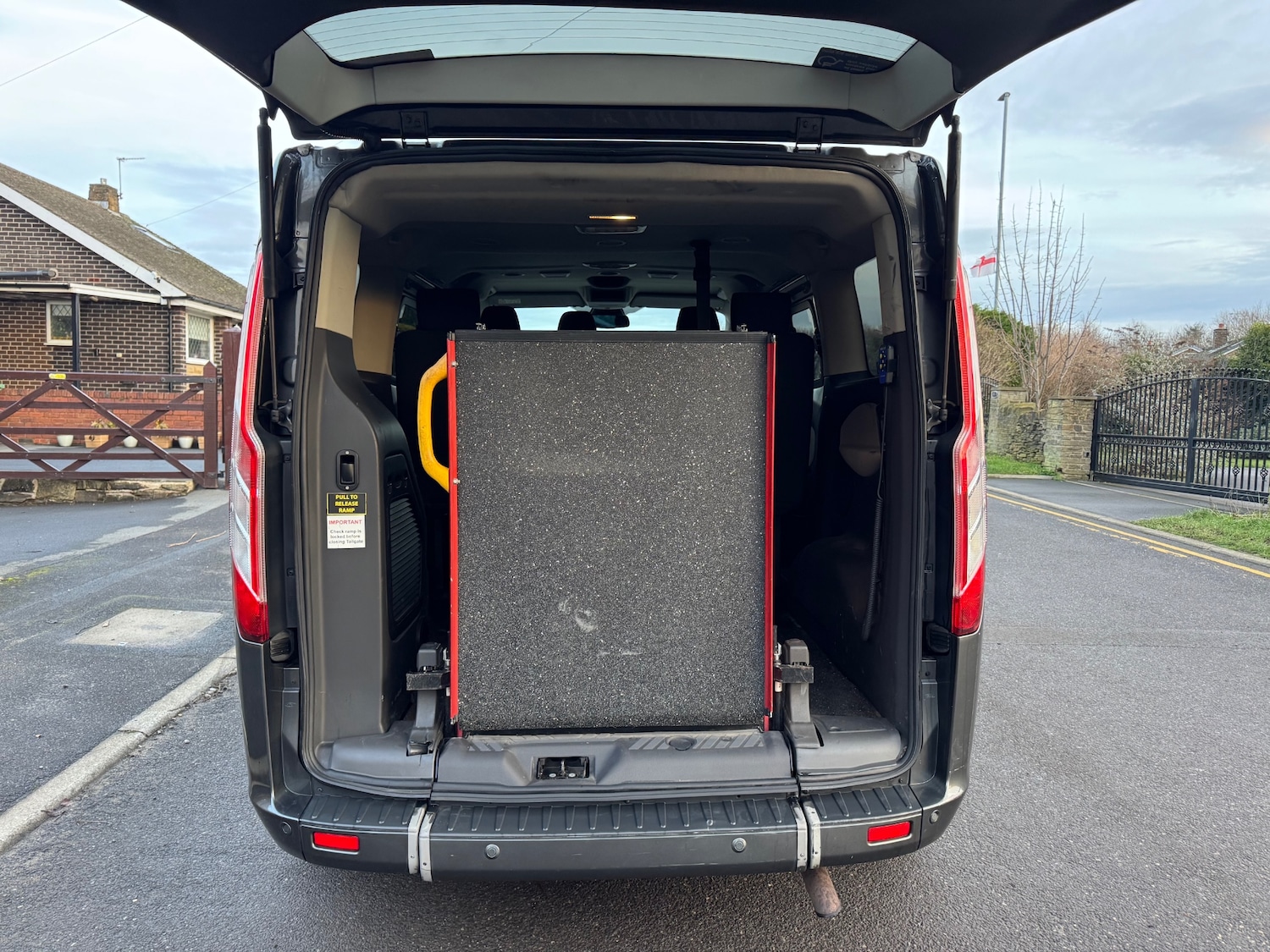 Used Ford Tourneo Custom 2018 for sale - 77245470: Photo 13