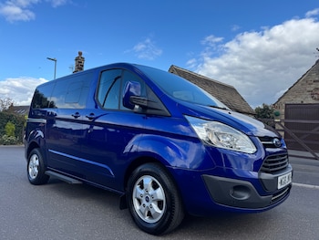 Used Ford Tourneo Custom 2018 for sale - 79392366: Photo