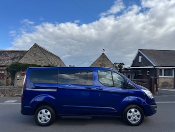 Used Ford Tourneo Custom 2018 for sale - 79392366: Photo
