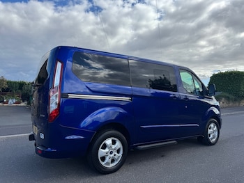 Used Ford Tourneo Custom 2018 for sale - 79392366: Photo