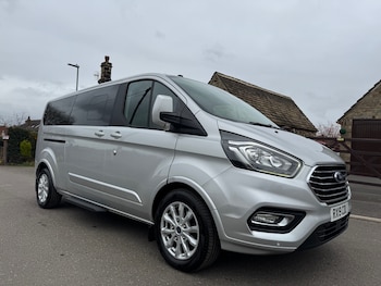 Used Ford Tourneo Custom 2019 for sale - 77691639: Photo