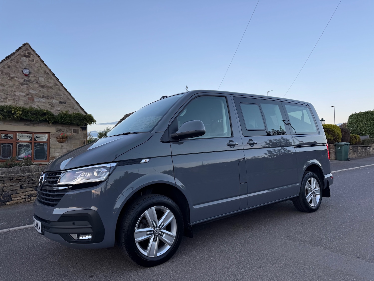 Used Volkswagen Transporter Shuttle 2022 for sale - 76221906: Photo 1
