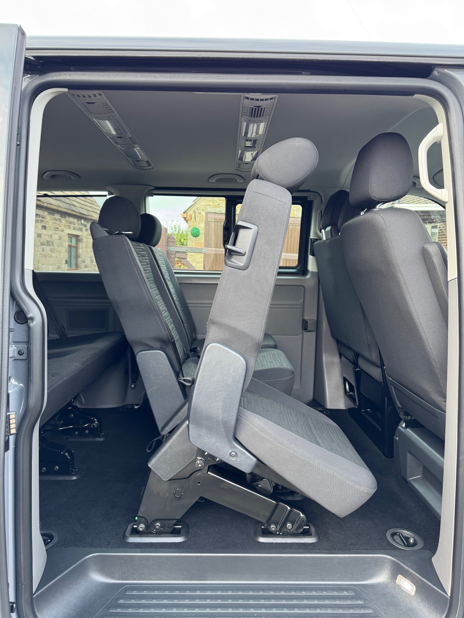 Used Volkswagen Transporter Shuttle 2022 for sale - 76221906: Photo 17