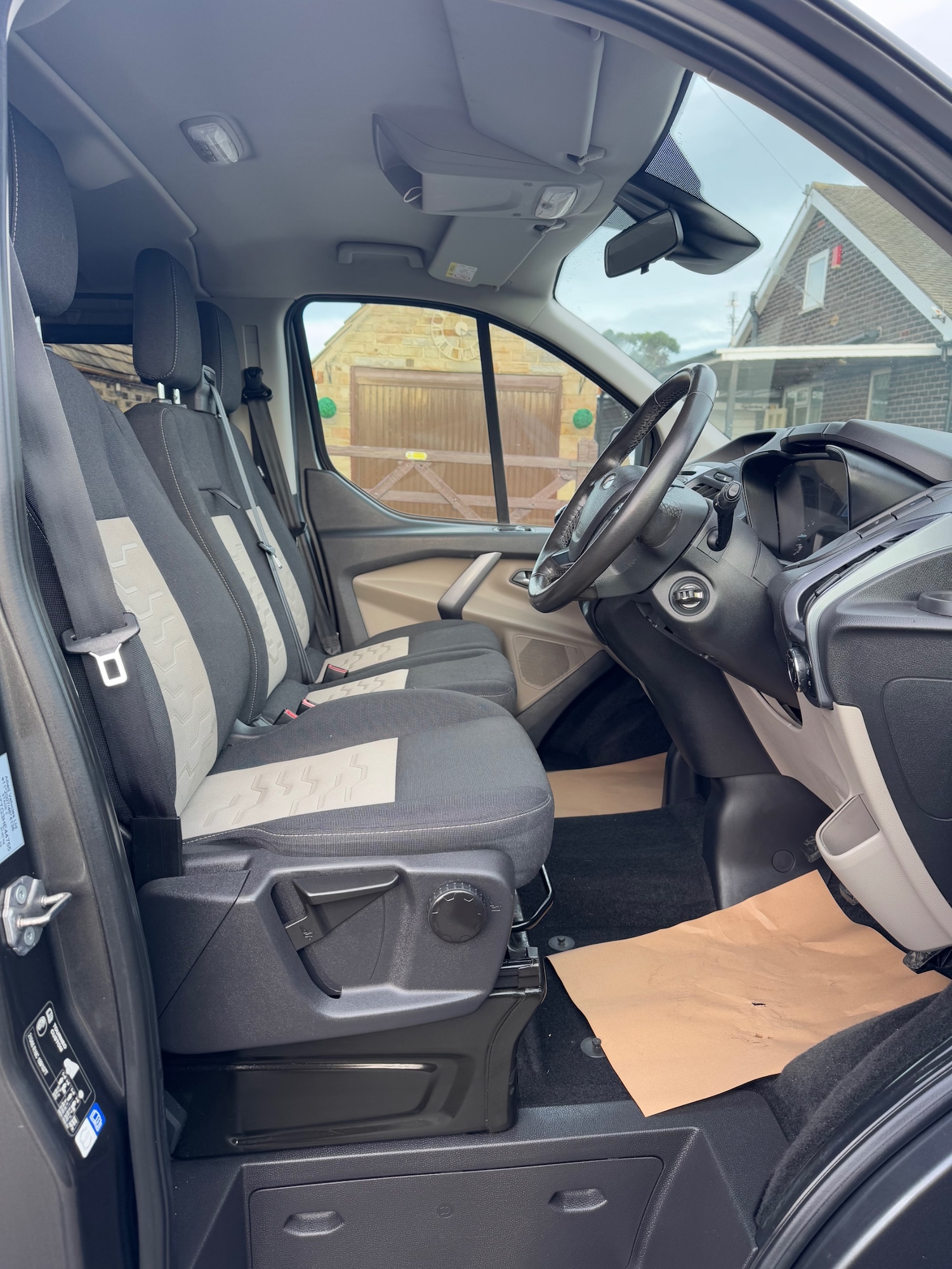Used Ford Tourneo Custom 2018 for sale - 76758801: Photo 14