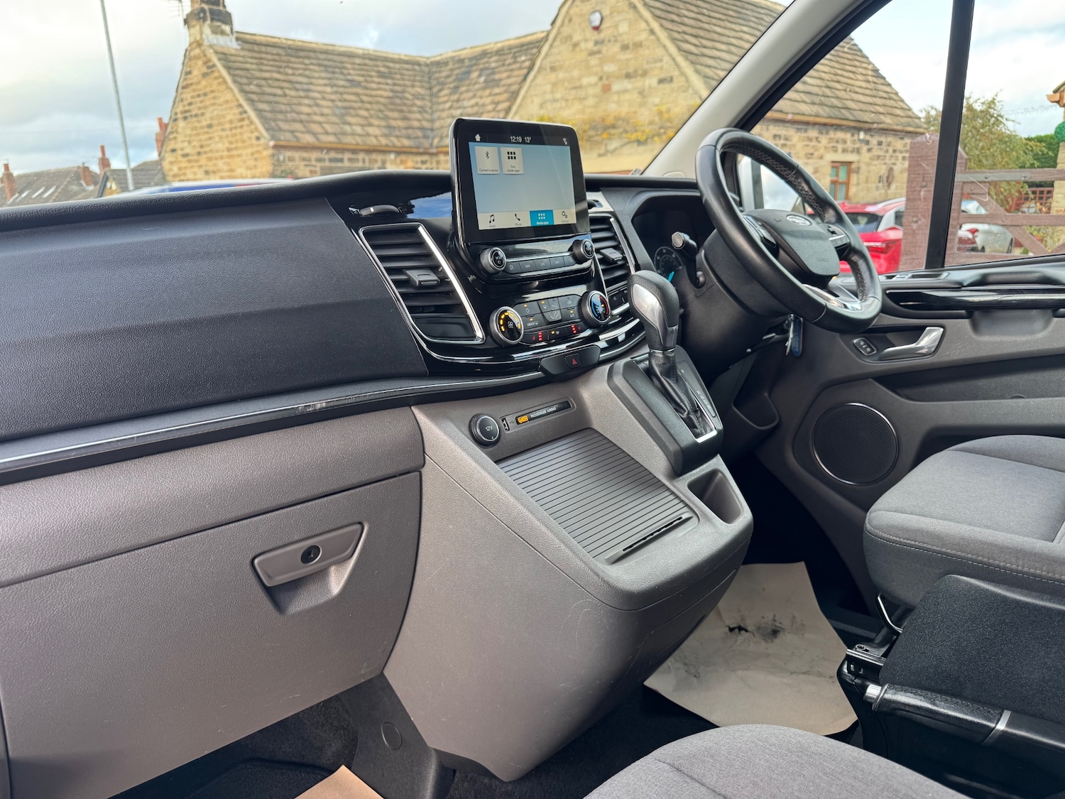 Used Ford Tourneo Custom 2018 for sale - 76588773: Photo 10