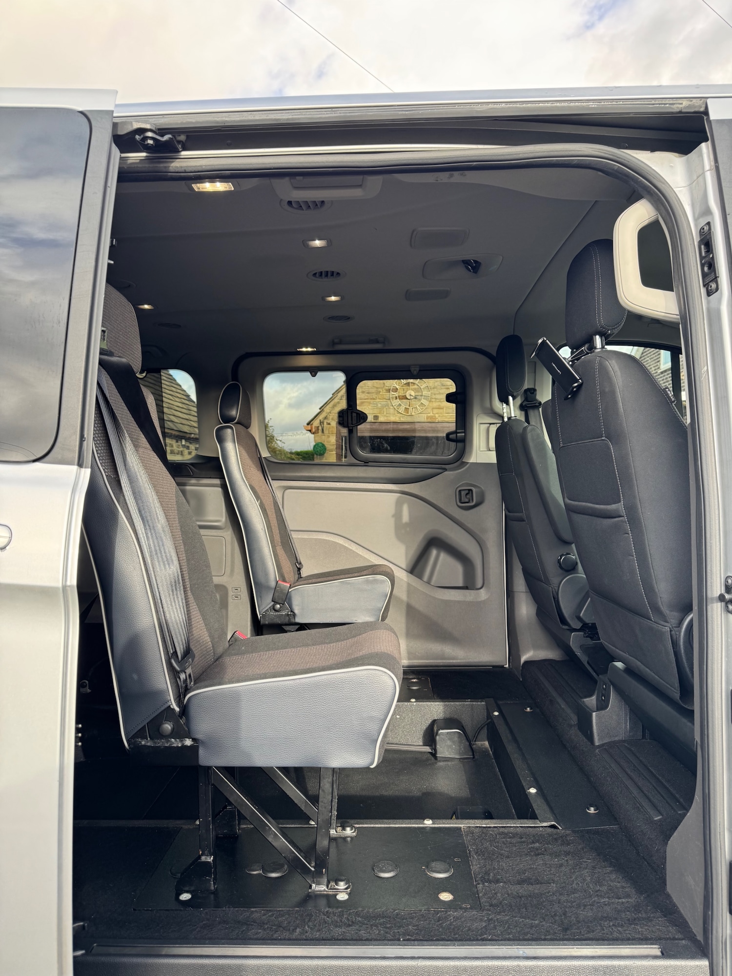 Used Ford Tourneo Custom 2018 for sale - 76588773: Photo 12