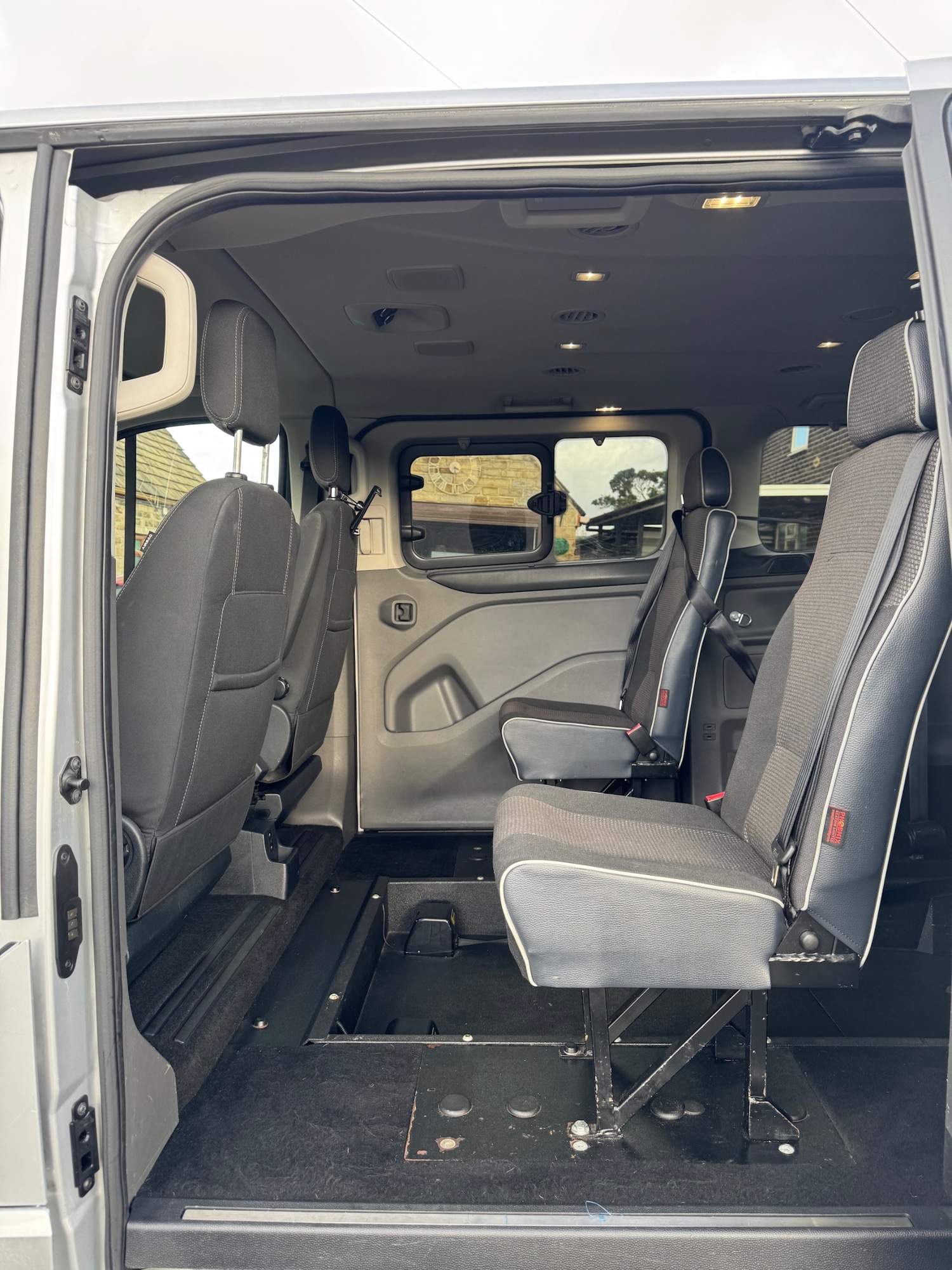 Used Ford Tourneo Custom 2018 for sale - 76588773: Photo 14