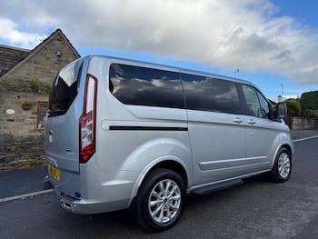 Used Ford Tourneo Custom 2018 for sale - 76588773: Photo