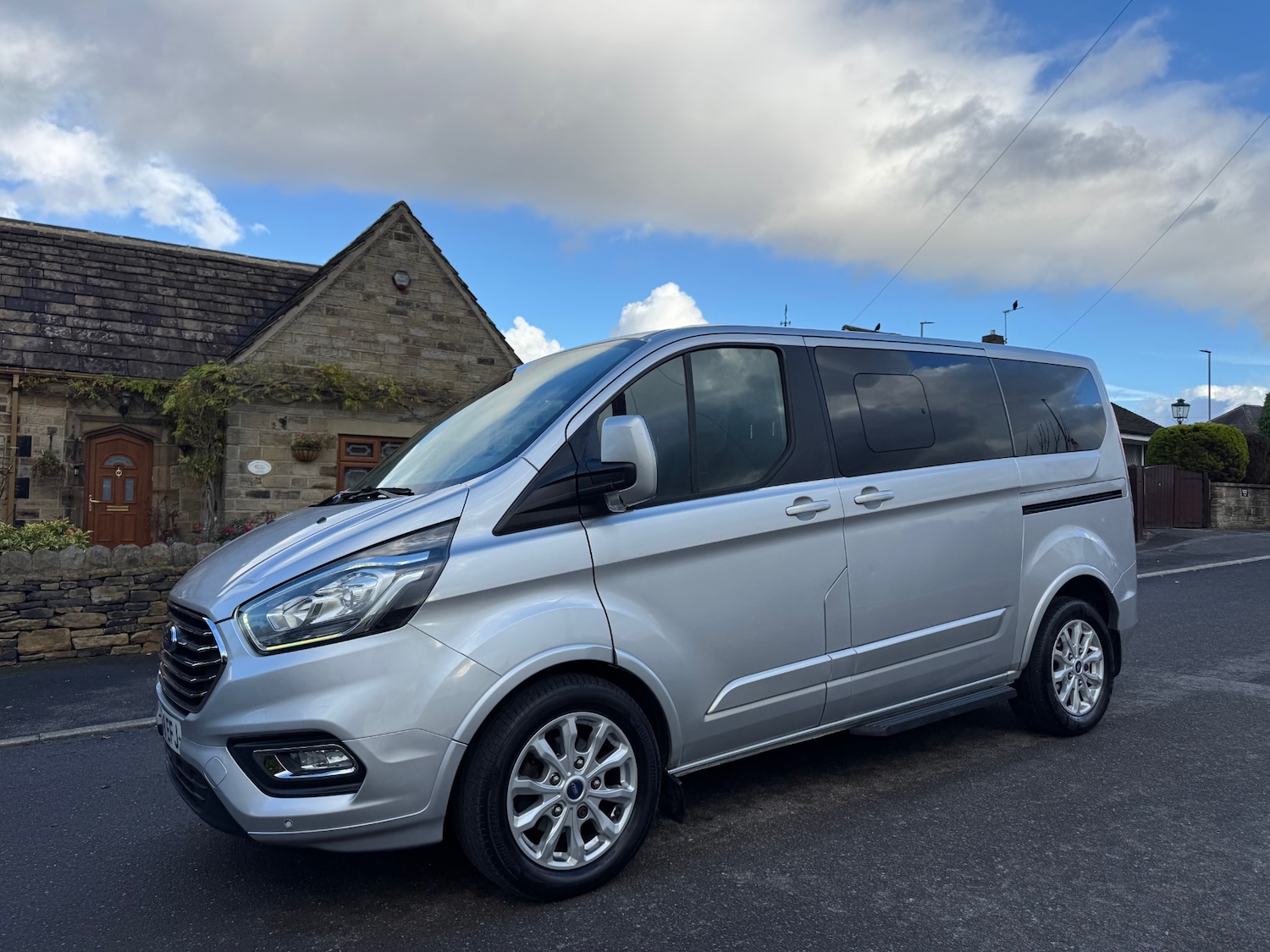 Used Ford Tourneo Custom 2018 for sale - 76588773: Photo 4