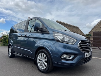 Used Ford Tourneo Custom 2019 for sale - 78779243: Photo