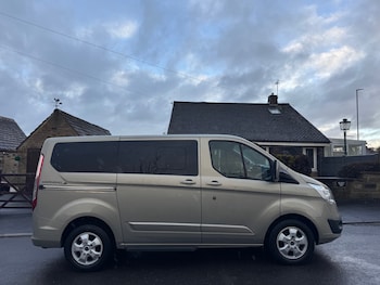 Used Ford Tourneo Custom 2018 for sale - 77619582: Photo