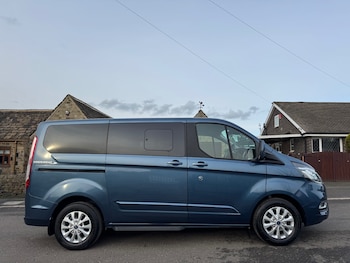 Used Ford Tourneo Custom 2019 for sale - 77584402: Photo