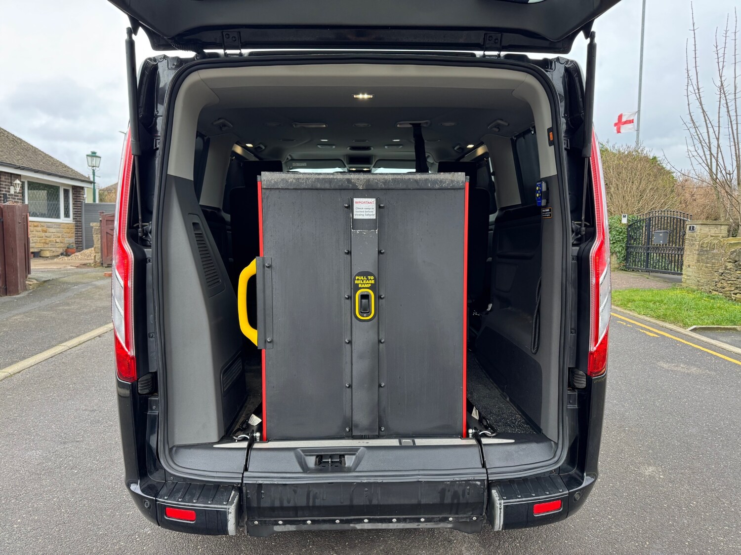 Used Ford Tourneo Custom 2019 for sale - 77679686: Photo 14