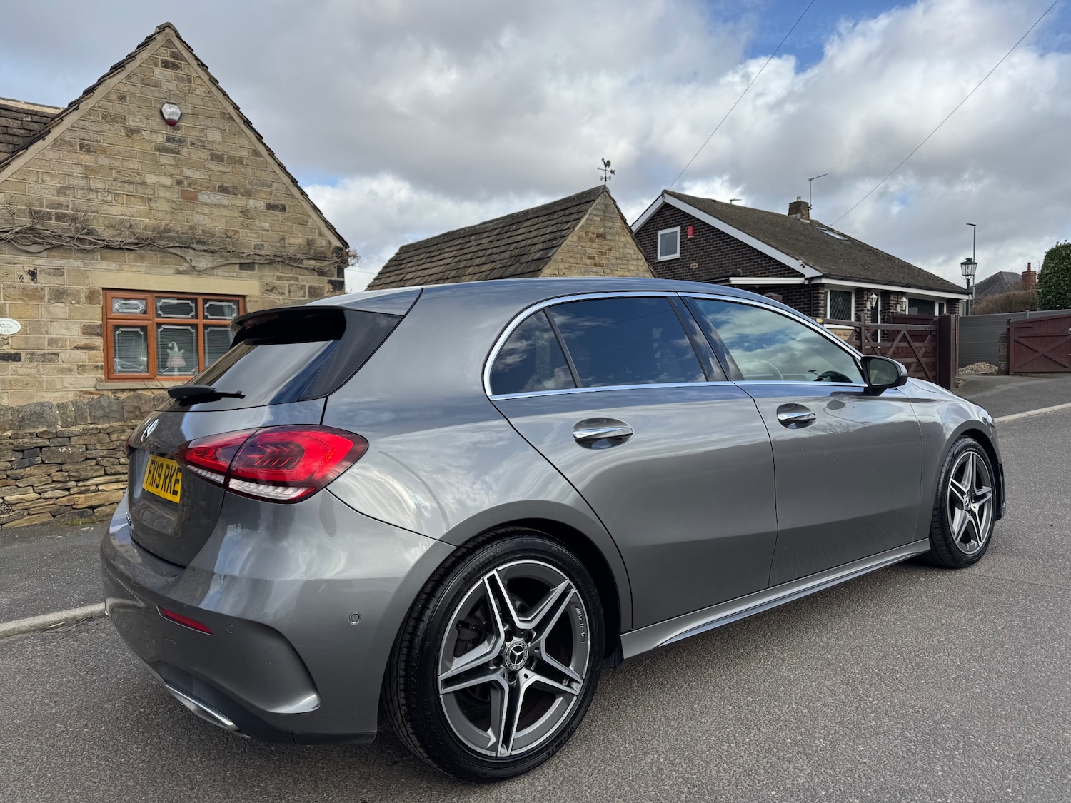 Used Mercedes-Benz A-Class 2019 for sale - 77640958: Photo 3