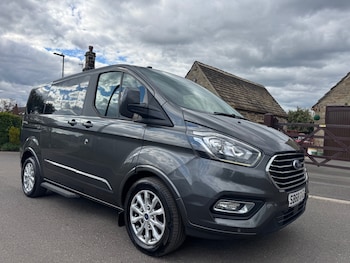 Used Ford Tourneo Custom 2019 for sale - 78598495: Photo