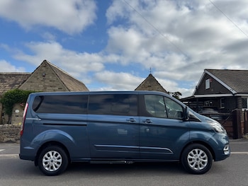 Used Ford Tourneo Custom 2019 for sale - 79218091: Photo
