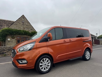 Used Ford Tourneo Custom 2019 for sale - 79111490: Photo