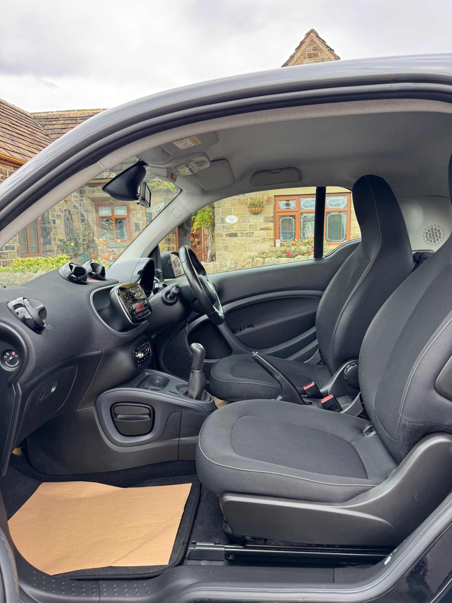 Used smart fortwo 2018 for sale - 76482677: Photo 12