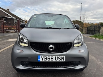 Used smart fortwo 2018 for sale - 76482677: Photo
