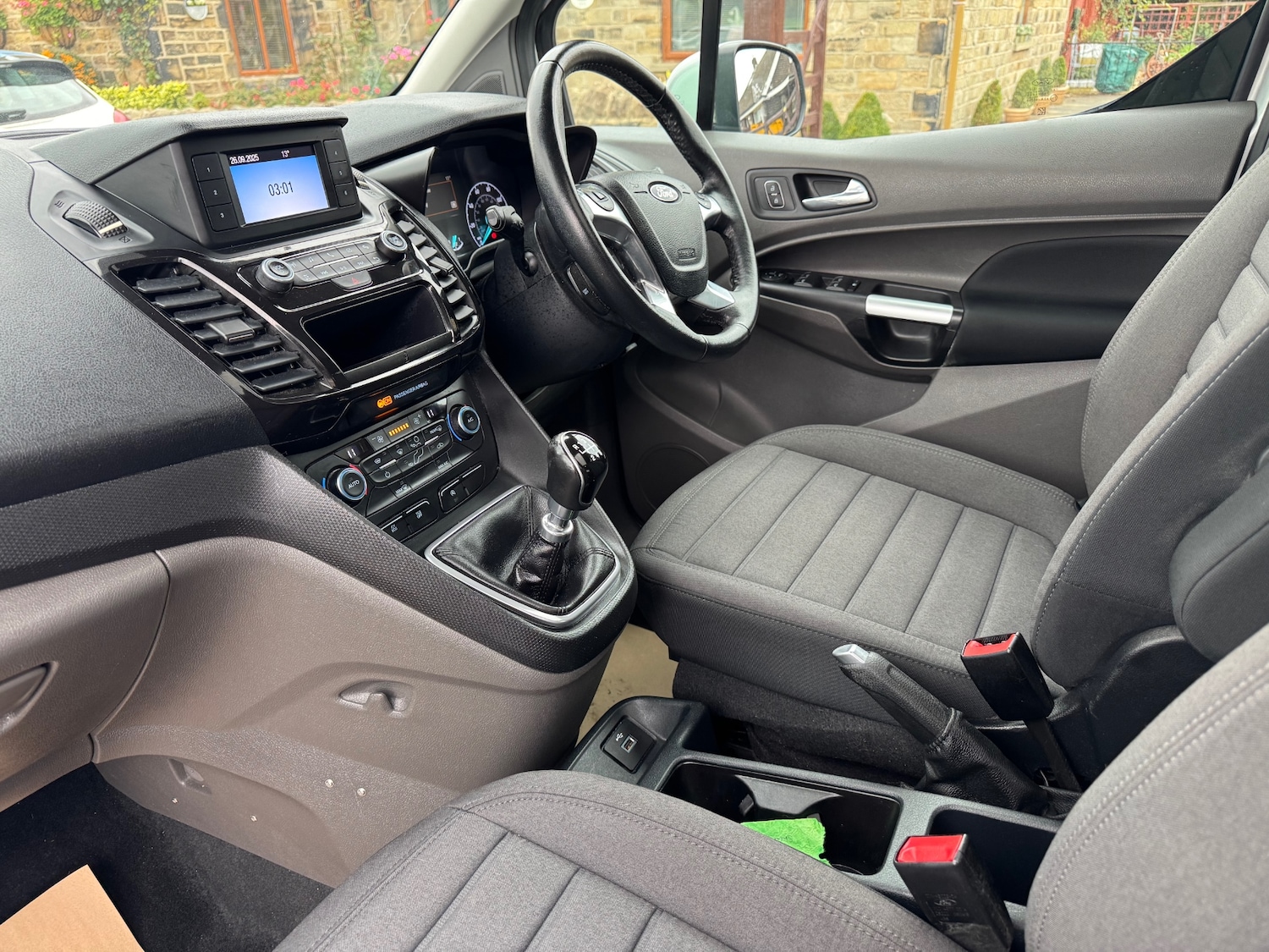 Used Ford Grand Tourneo Connect 2020 for sale - 76079951: Photo 10