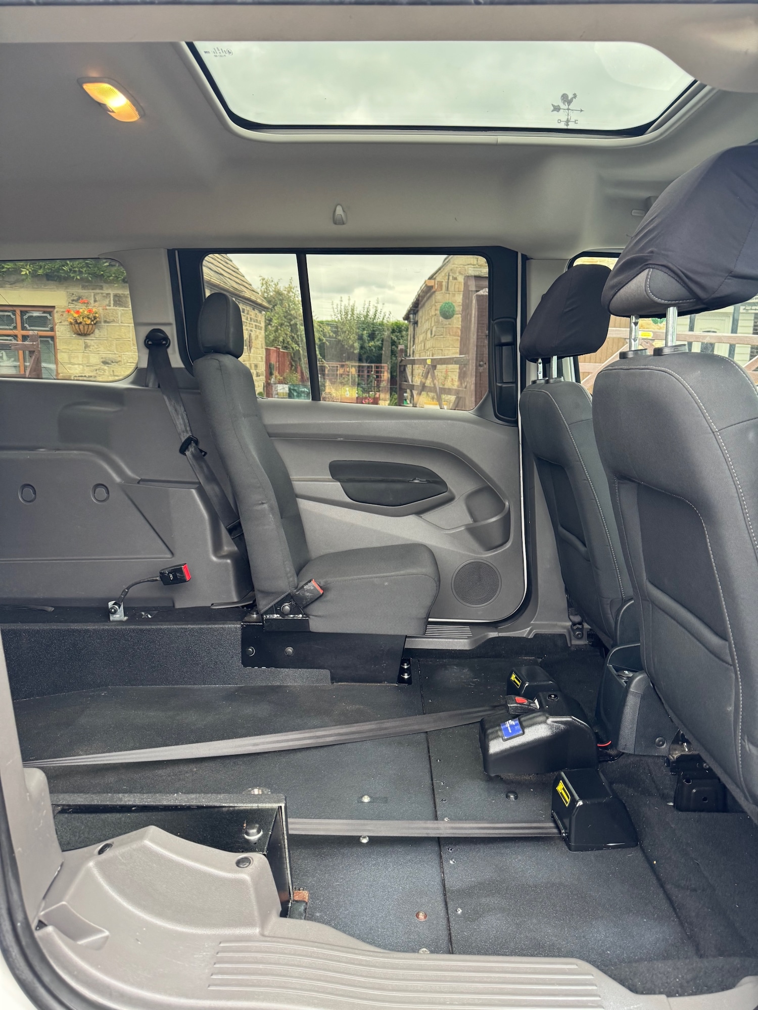 Used Ford Grand Tourneo Connect 2020 for sale - 76079951: Photo 13