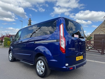 Used Ford Tourneo Custom 2018 for sale - 78329598: Photo