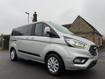 Used Ford Tourneo Custom 2019 for sale - 77336859: Photo