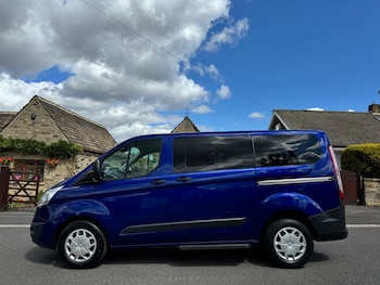 Used Ford Tourneo Custom 2017 for sale - 75263744: Photo