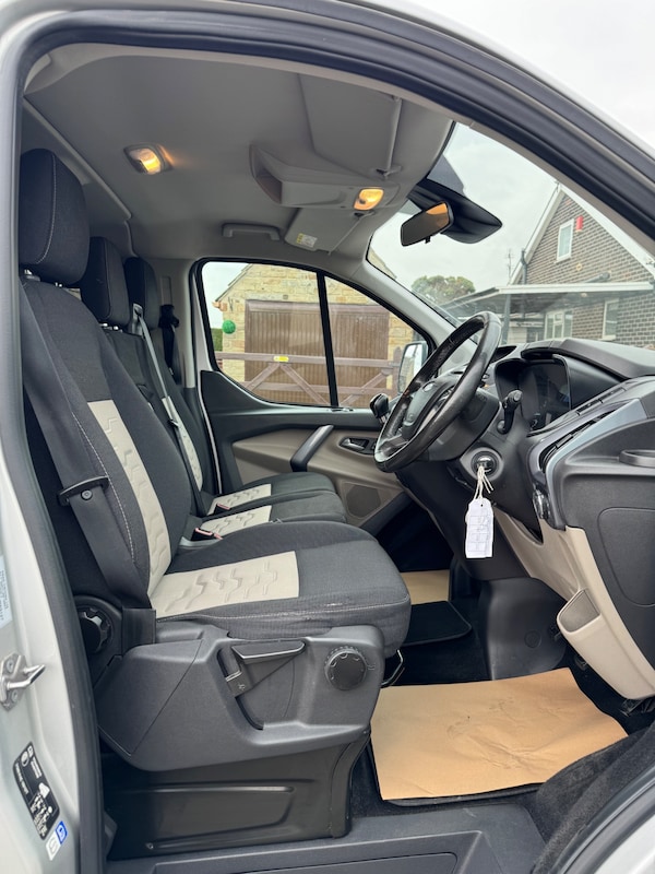 Used Ford Tourneo Custom 2017 for sale - 74133410: Photo 13