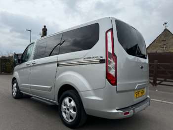 Used Ford Tourneo Custom 2017 for sale - 74133410: Photo
