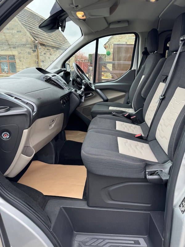 Used Ford Tourneo Custom 2017 for sale - 74133410: Photo 9